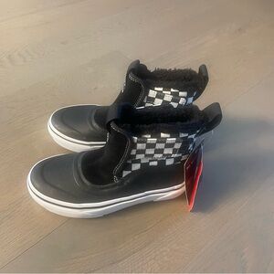 Vans Slip-On Hi Terral Boots size 12, checkerboard pattern